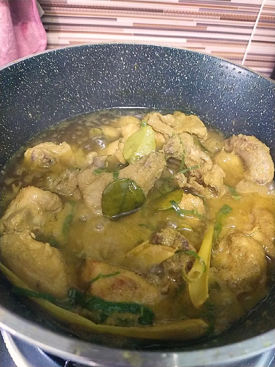 rendang ayam hijau kuning 🤣|Tasya Ahmadさん