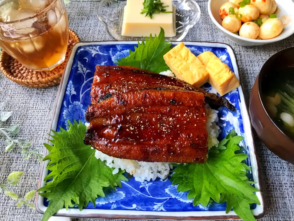 Snapdishの料理写真:土曜日の夜の土用の丑の日💗|まなまな♡さん