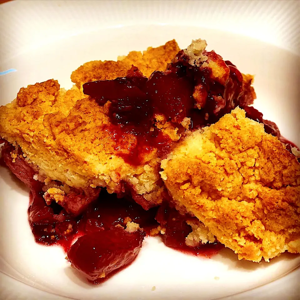 Homemade Blueberry & Nashi (Japanese Apple Pear ) Crumble|Emanuel Hayashiさん