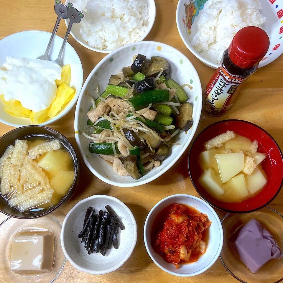 胡瓜茄子炒め🥒🍆💕新じゃが南関あげ味噌汁|Makokoさん