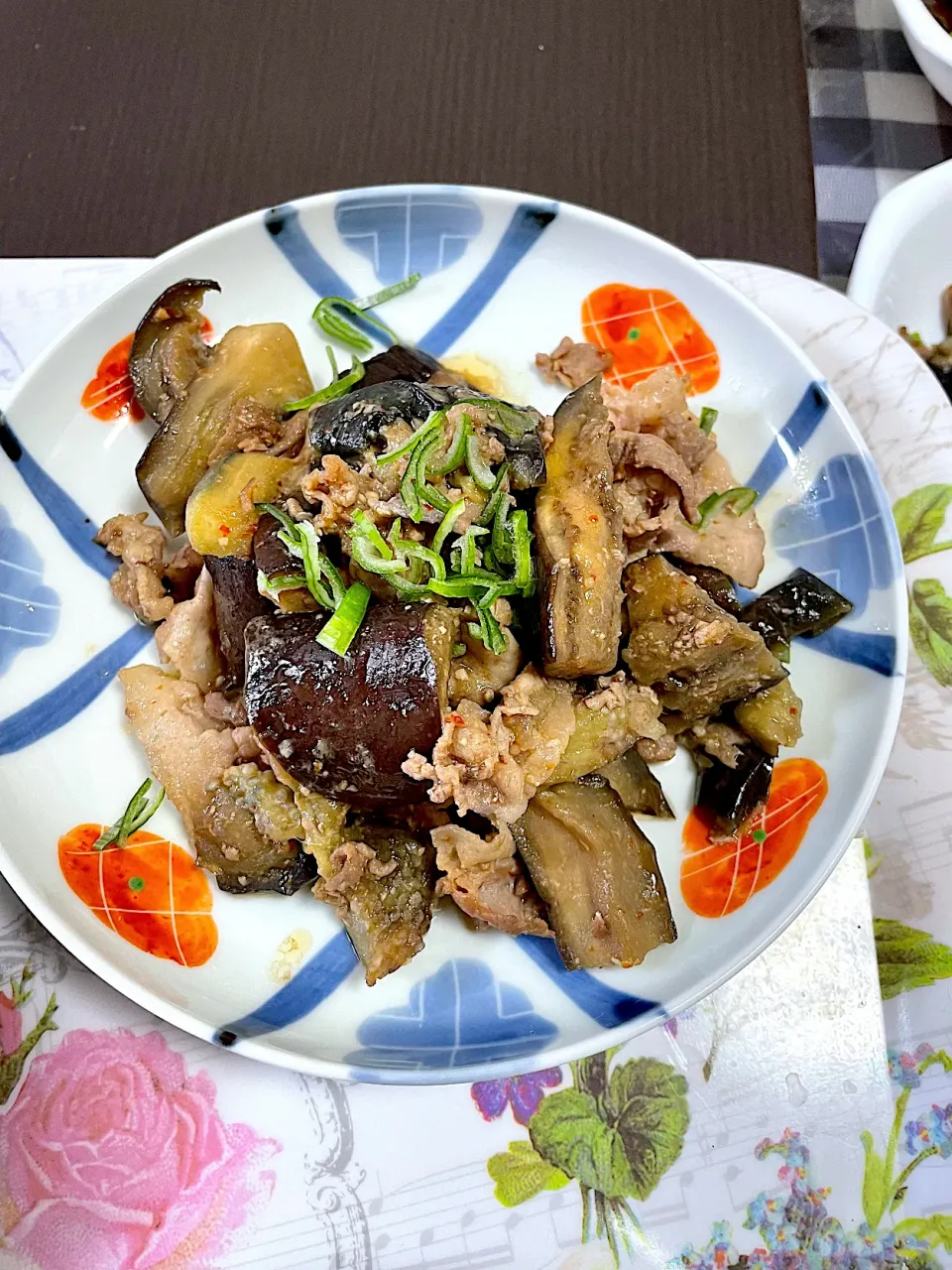 Snapdishの料理写真:バラ肉と🍆の甜麺醤炒め|okeiko🎶さん