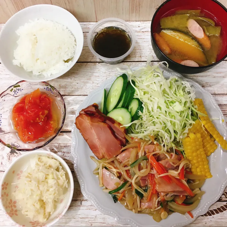 Snapdishの料理写真:ベーコンと野菜のオイスターソースあんかけ|chou  chouさん