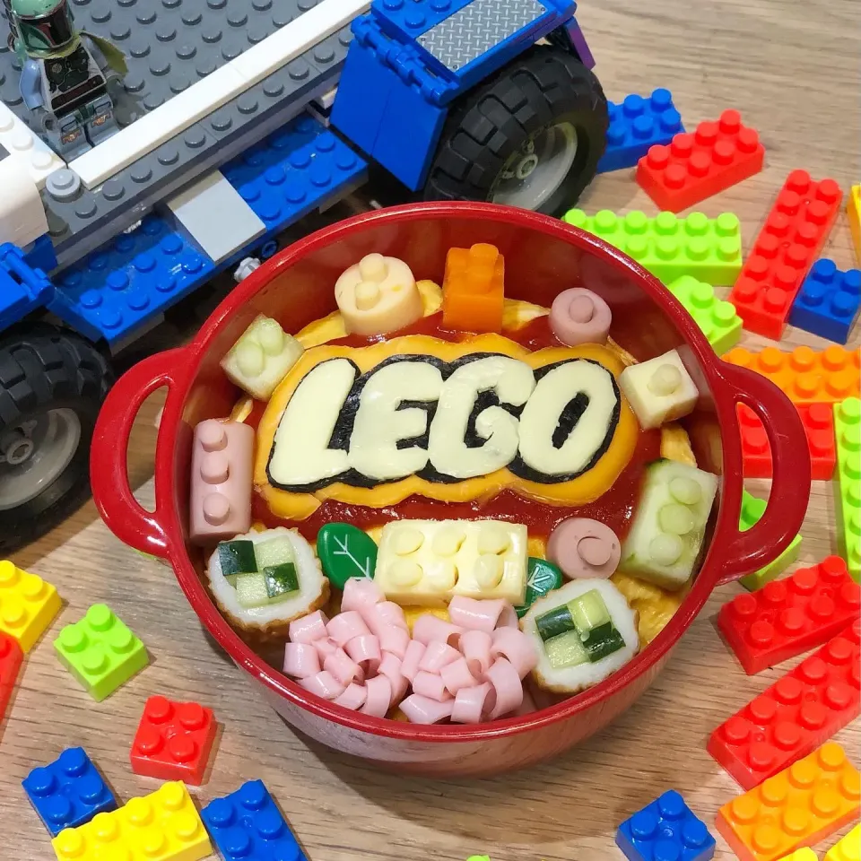 LEGO風ブロックのせのせオムライス弁当|tsumuchiさん