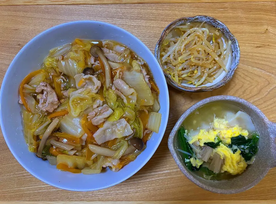 中華丼、もやしのナムル、水餃子スープ|erikaさん