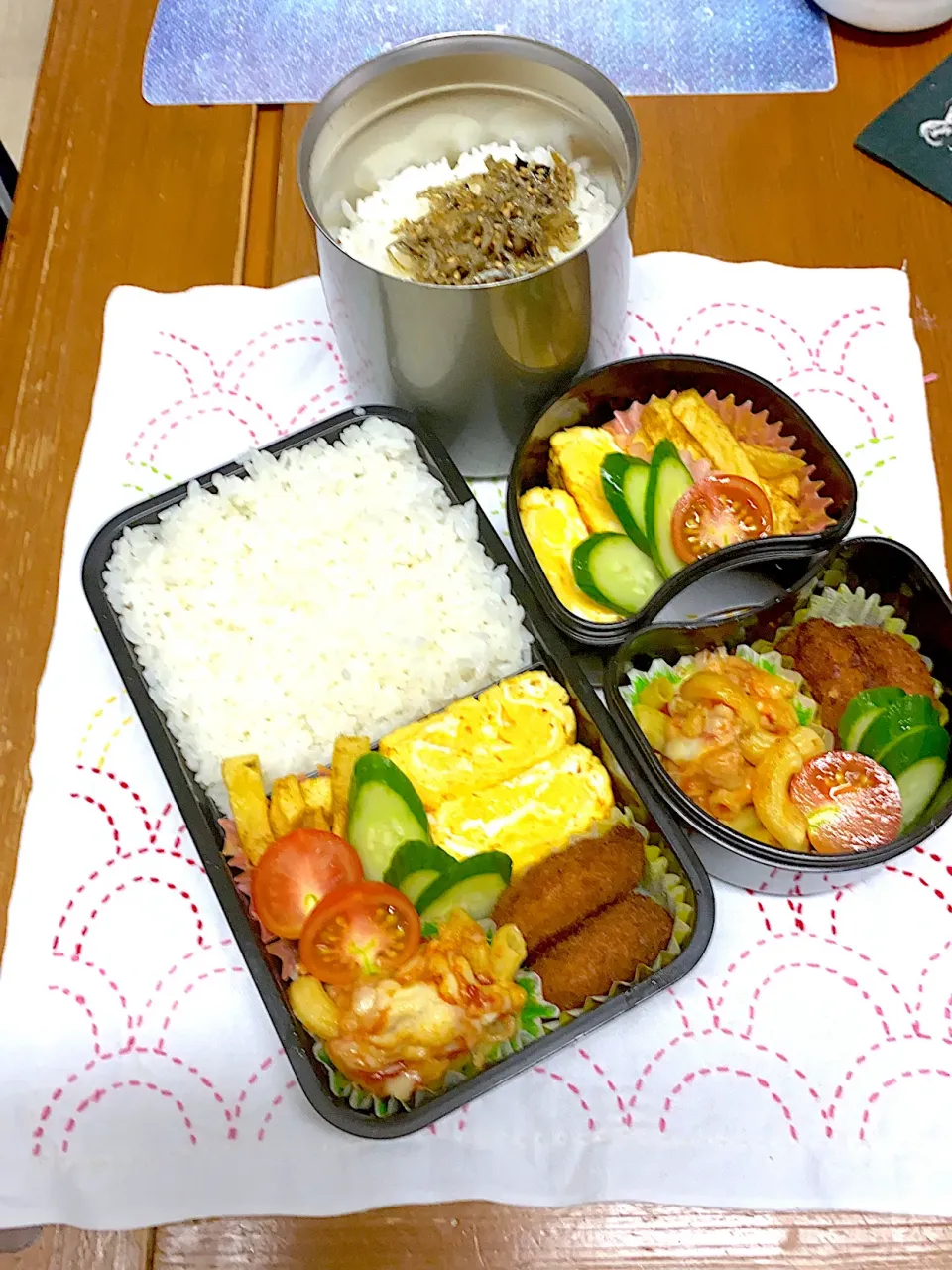 Snapdishの料理写真:8月3日水曜日マカロニグラタン弁当|アッキーさん