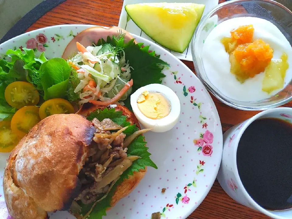 今日の朝食|まみおさん