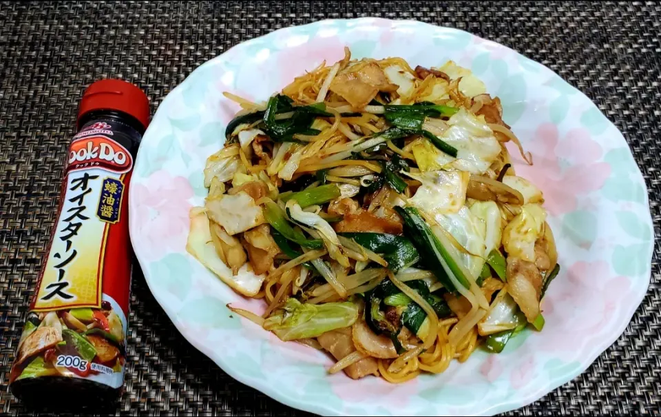 オイスターソースで　焼きそば～☺️|クッキングオヤジさん