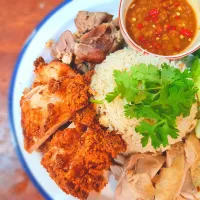 Snapdishの料理写真:Thai Chicken Rice|Ujeen Cuiさん