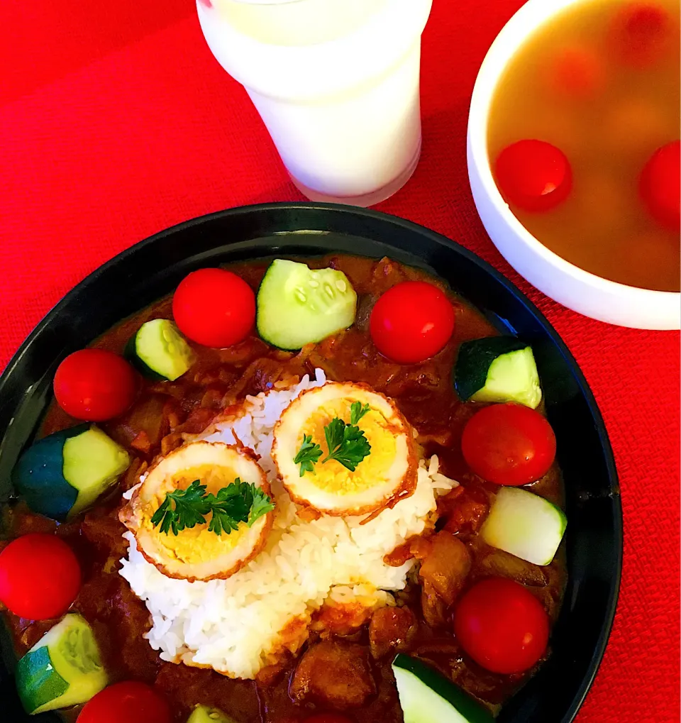 スパイスチキンカレー🍛 &ミニトマト冷やし味噌汁🍅💦💦💦暑いから超手抜き笑笑🤗|HAMI69さん