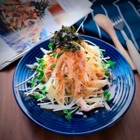 じゃがいもとゆで鶏のさっぱりあえ.｡.:*･゜