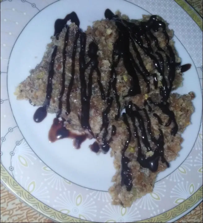 Snapdishの料理写真:bread halwa with chocolate souse pakistani sweet 
its very delicouse😋👌💖|fasting foodさん