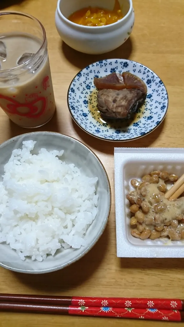 朝ごはん🍚|しまだ ちえこさん