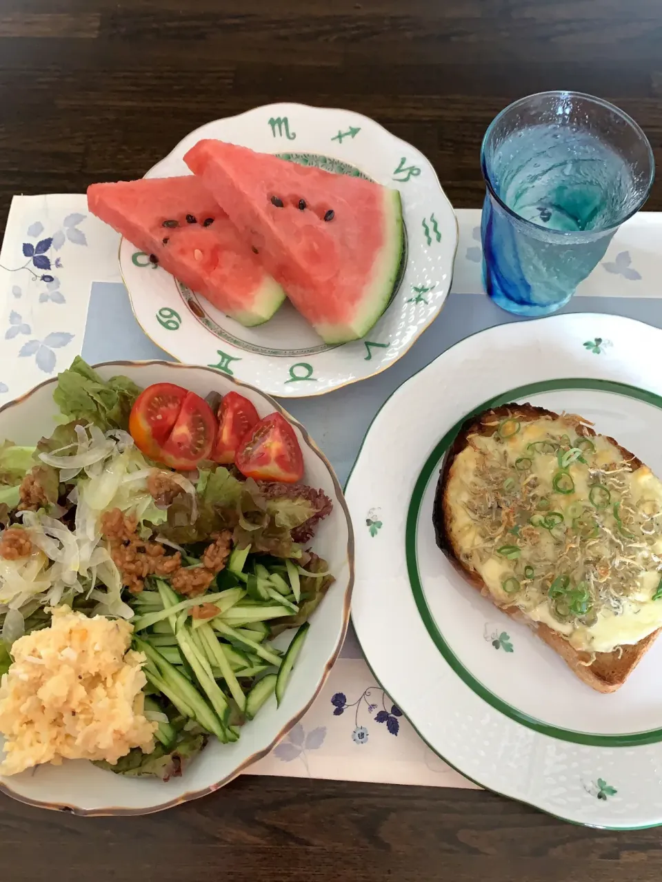 Snapdishの料理写真:朝から、チカラつけて頑張ろー👊|tamemitiさん