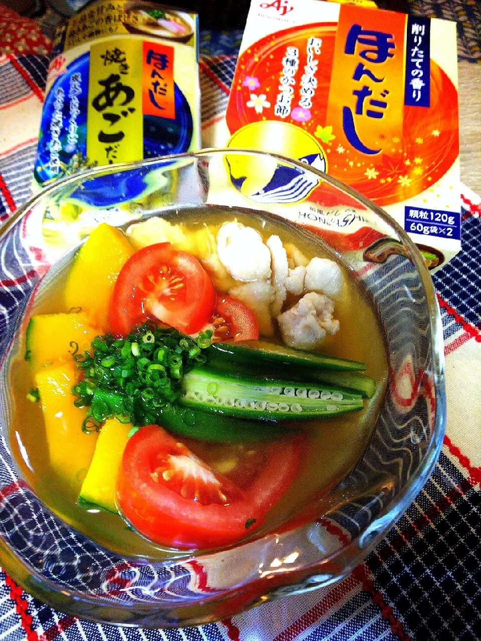 半田麺で夏みそ汁♪|アッキーさん