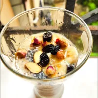 Banana Dry fruits Basil seeds smoothie|Poulami Chatterjeeさん