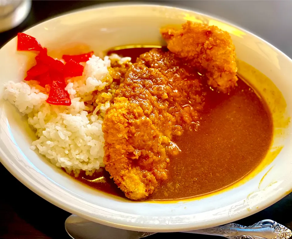 金曜日はカレーの日🍛|にゃあ（芸名）さん