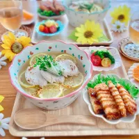 Snapdishの料理写真:冷たいレモンのラーメン🍋|yukiさん