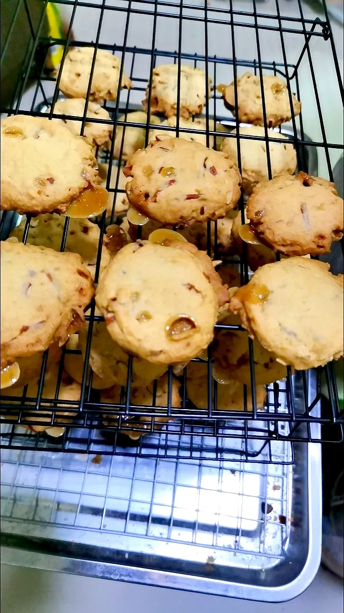 Snapdishの料理写真:Almond caramel cookie
Fb bake.fresh.oven
IG​ bakefreshoven​|Bake.fresh.oven​さん