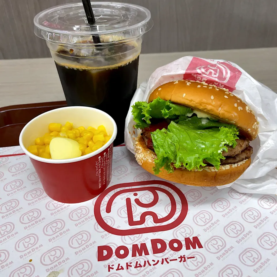 Snapdishの料理写真:ビッグドム バターコーンMセット|T. Wonderさん