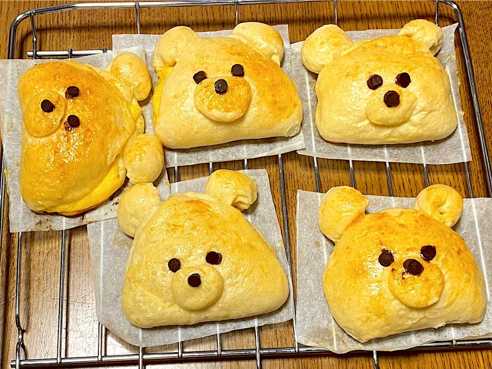 クマのクリームパン🥐|夏果さん