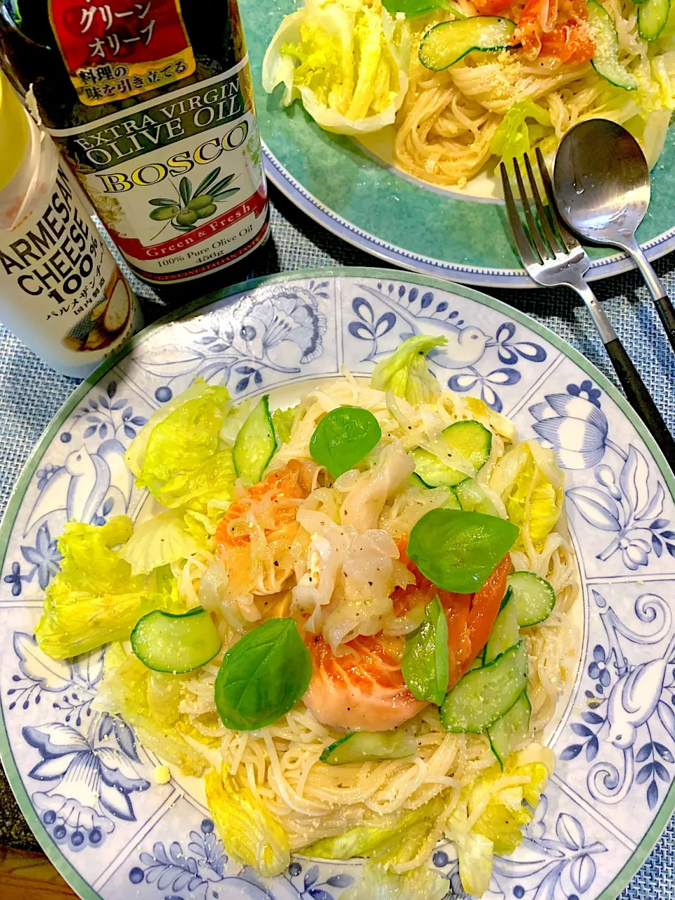 スモークサーモンカルパッチョ素麺|シュトママさん