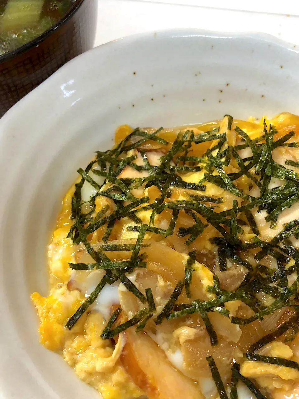 スモークチキンアレンジ⭐︎親子丼|ゆーこ。さん