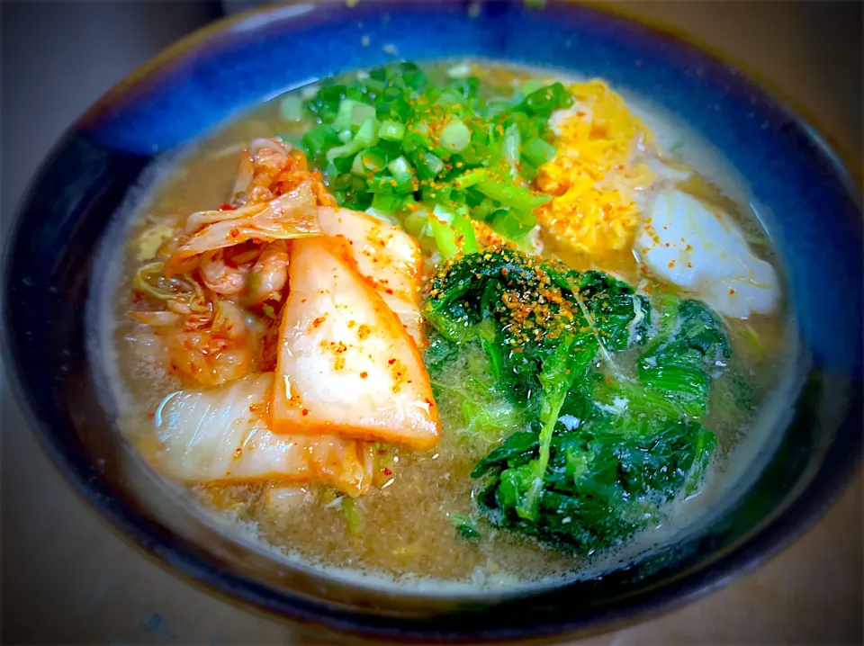 今日のランチ　サッポロ一番みそラーメン|やまひろさん