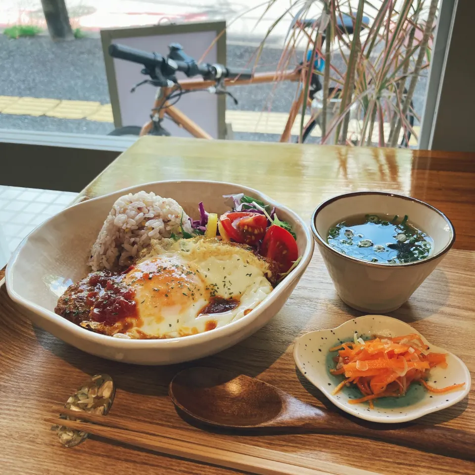 ロコモコ丼🍳|ちゃみこさん