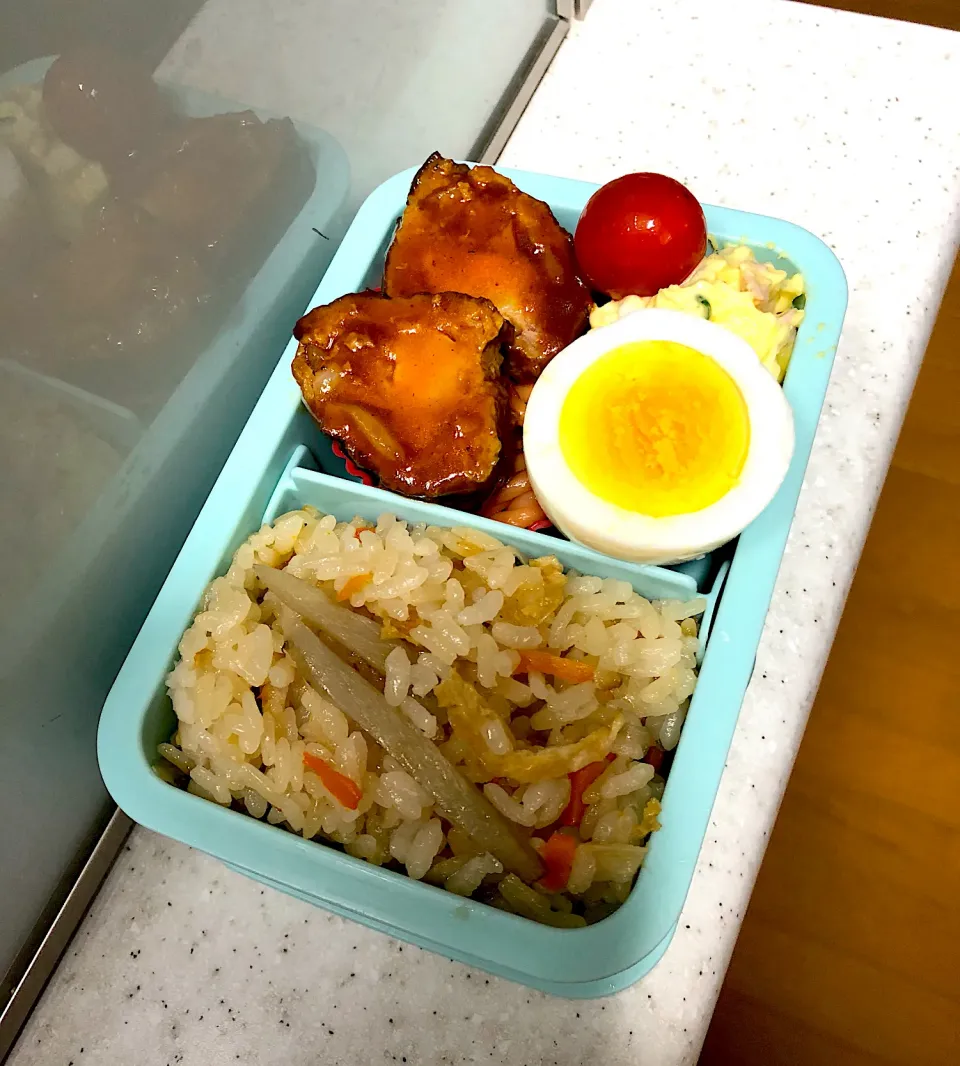 Snapdishの料理写真:2021.8.4小1夏休み弁当|ラブリー心愛さん