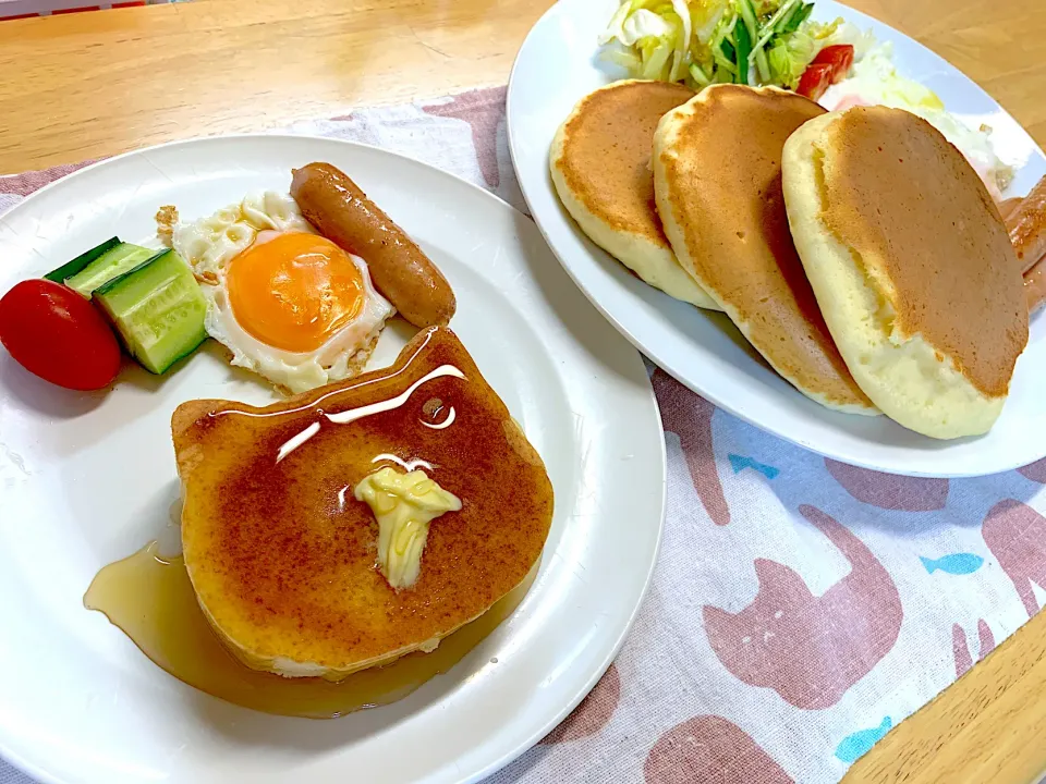 Snapdishの料理写真:猫ちゃんパンケーキ|ゆりえさん