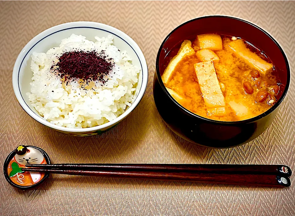 しそふりかけご飯🍚|にゃあ（芸名）さん