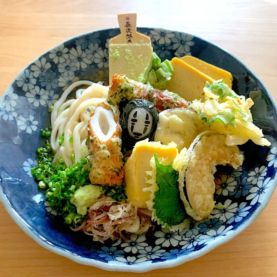 Snapdishの料理写真:天ぷらモリモリ冷やしうどん|jarinkoさん