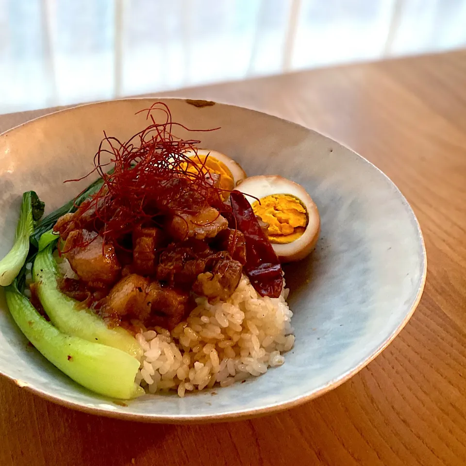 至高の魯肉飯＊【CookDoオイスターソース × リュウジのバズレシピ】|yu papaさん