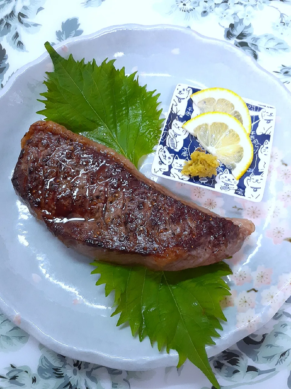 🔷🐄希少部位国産🐄イチボの🍋レモンステーキ🔷|@きなこさん