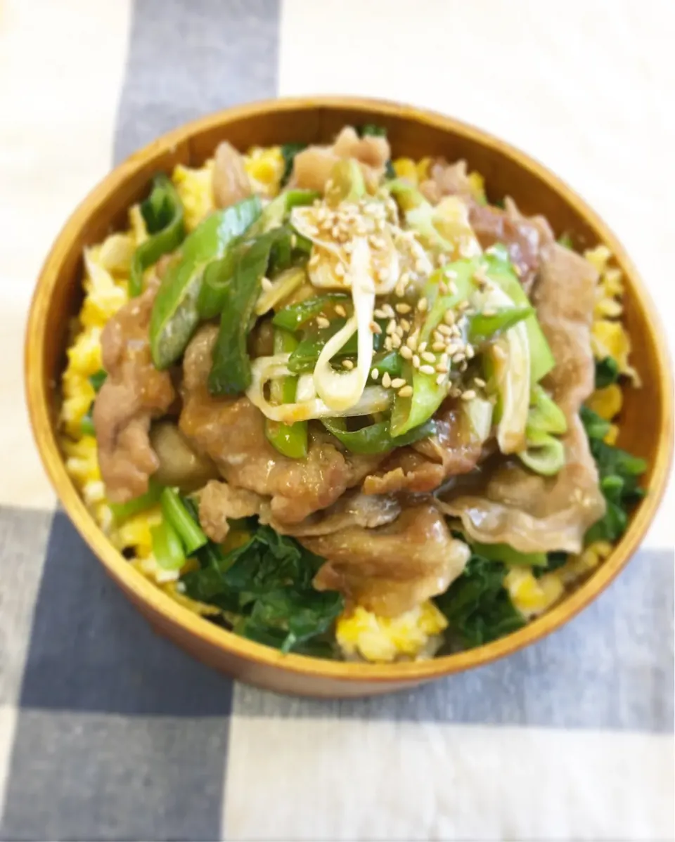 Snapdishの料理写真:今日のパパ弁当は豚の生姜焼き丼弁当♪|key♪さん