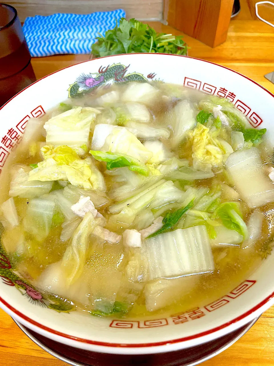 たんめん : 今日の白菜は佐久浅間高原産|流線形さん