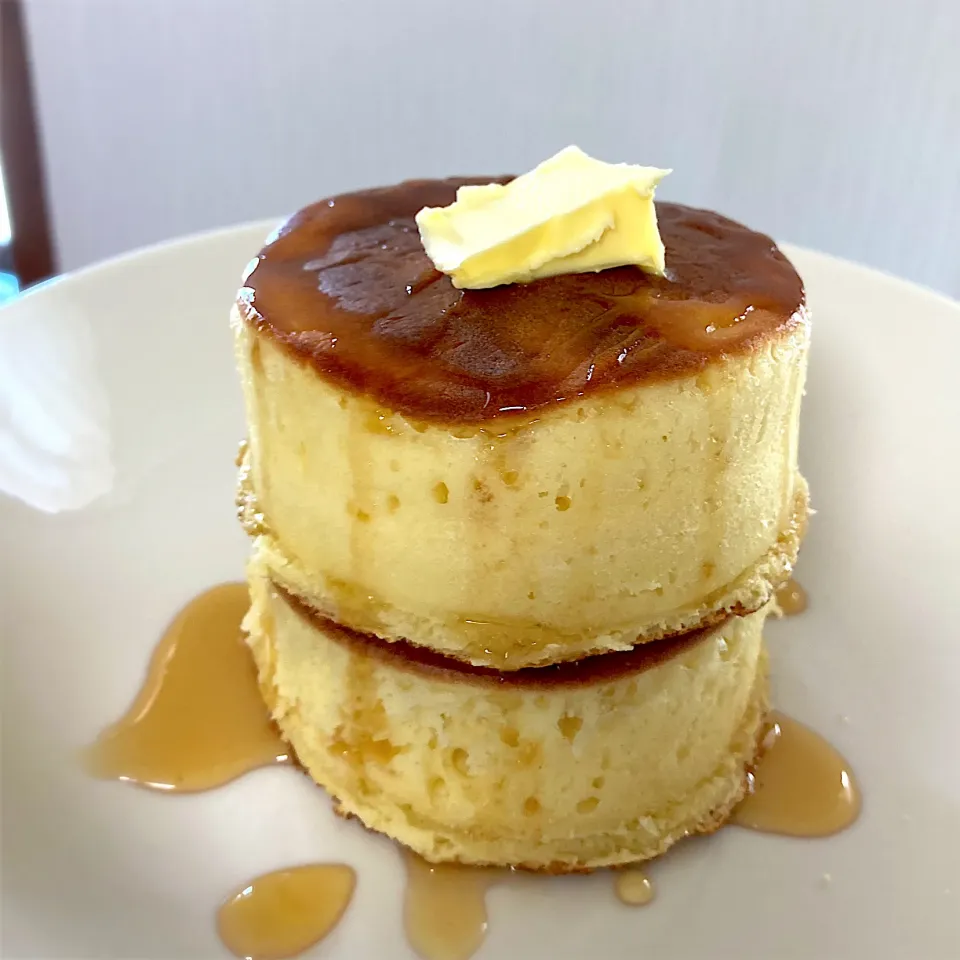 ランチに、厚焼きホットケーキを頂きました😊👍🎉|ギムレットさん