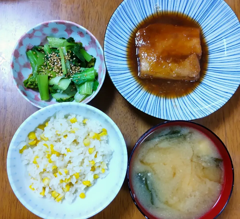 Snapdishの料理写真:８月９日　鯖のみぞれ煮　チンゲン菜の中華風おひたし　豆腐とわかめのお味噌汁|いもこ。さん