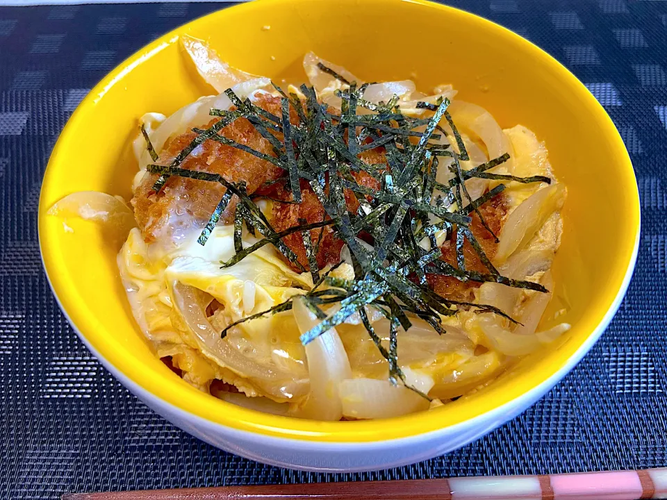 カキフライの卵とじ丼|ゆうさん