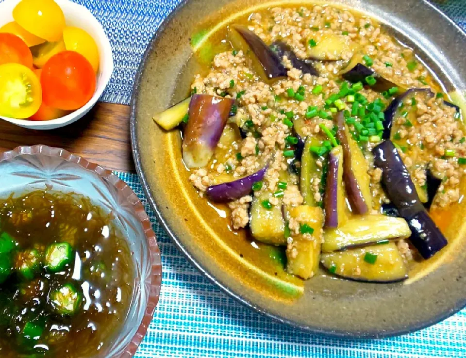 ◇麻婆茄子
◇もずくとオクラの酢の物
◇ミニトマト|ぶるー子さん