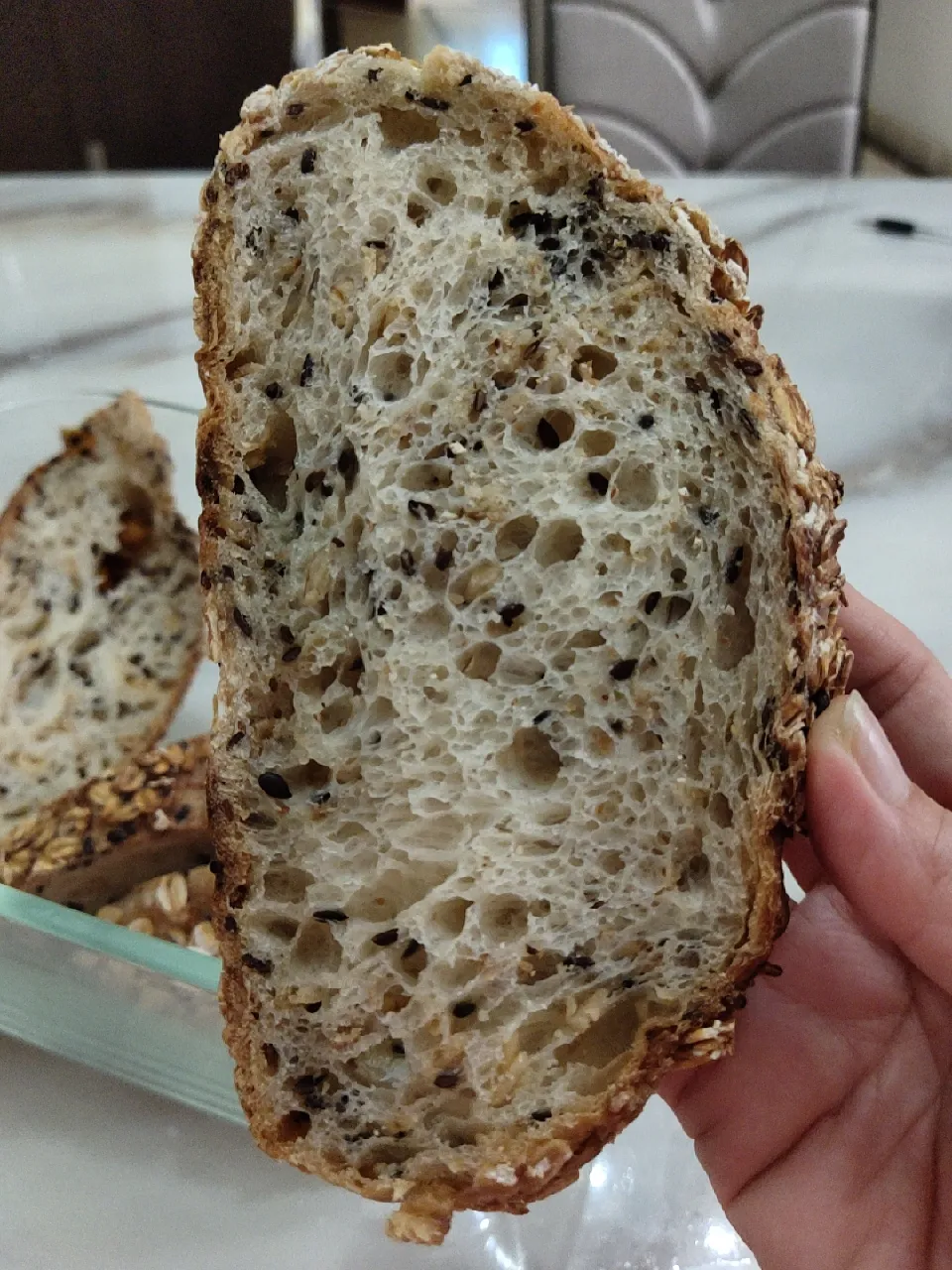 Open crumbs shot of butter rolled oat with flaxseeds sourdough|Jocelyn SETさん