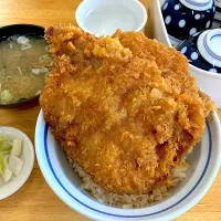 Snapdishの料理写真:わらじカツ丼|mkppさん