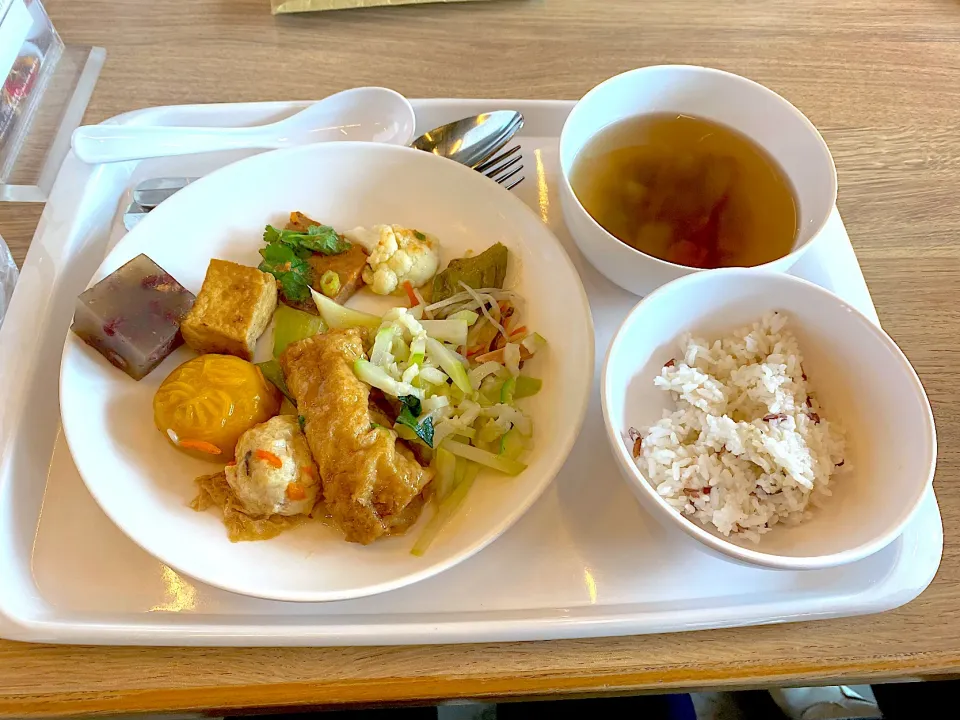 Vegetarian lunch buffet|skyblueさん