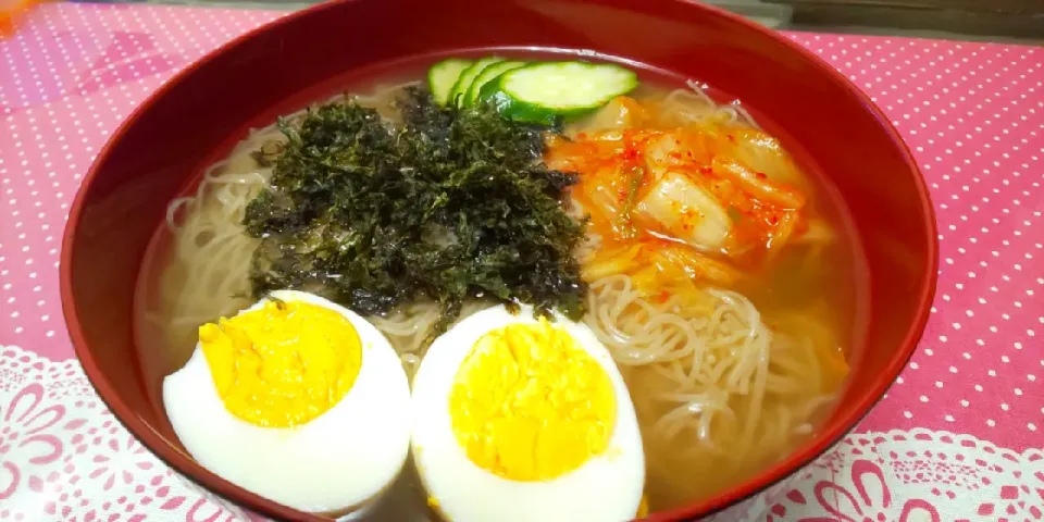 冷麺
岩海苔を入れたらどうなるか？
思ったより美味いです😀|kamekameさん