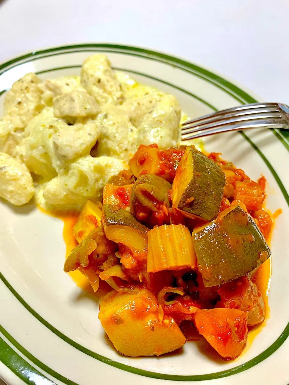 Soy Protein Gnocchi with Creamy Tarragon Sauce|gonbenさん