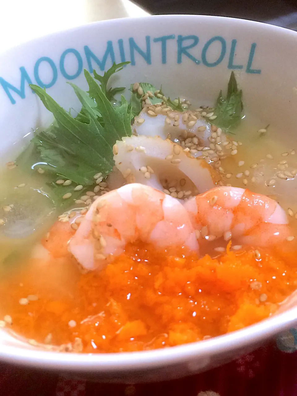 ボイルエビと竹輪と水菜の冷やし味噌汁おろし人参添え🥕|ringonamaさん