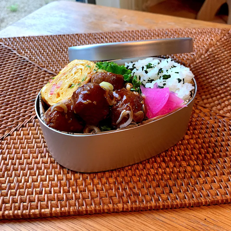 甘酢あん肉団子とカニかまたまご✴︎|あやみんさん