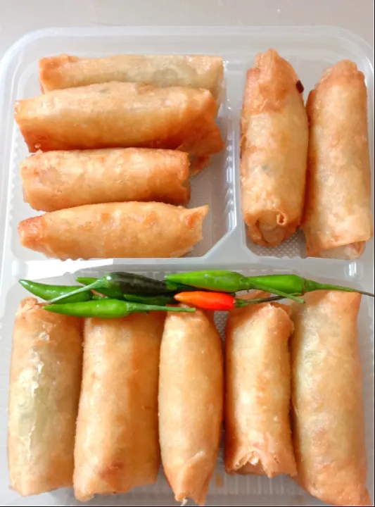 lumpia isi ayam|jenong😁さん