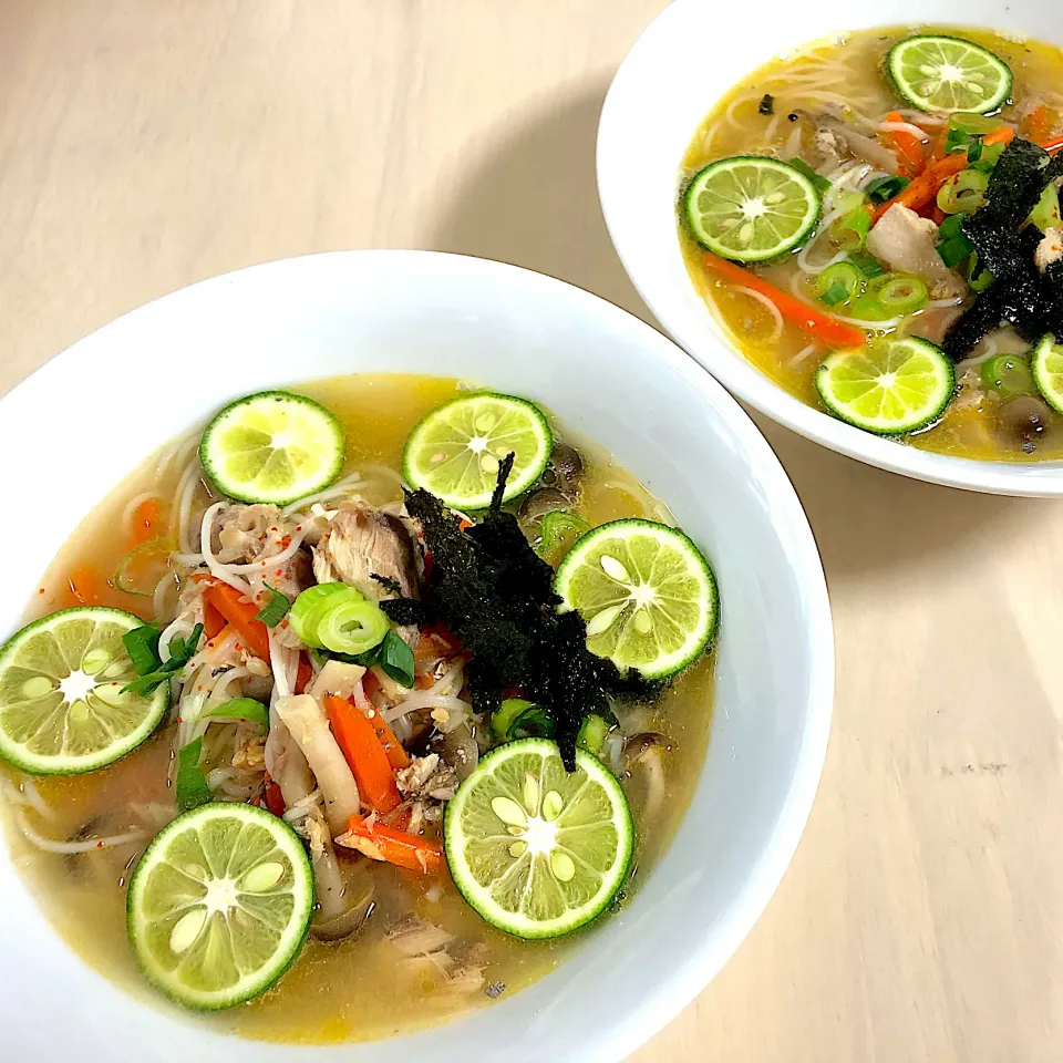 サバ缶と素麺のコクうま味噌汁|pepiさん