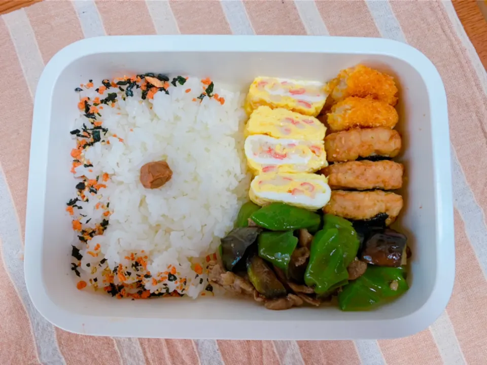 Snapdishの料理写真:お弁当.n_n.1123 snap dishさんにいただいた「CooK Do®️オイスターソース」を使って、豚肉と茄子とピーマンのオイスター炒め✨✨|nacchan♪さん